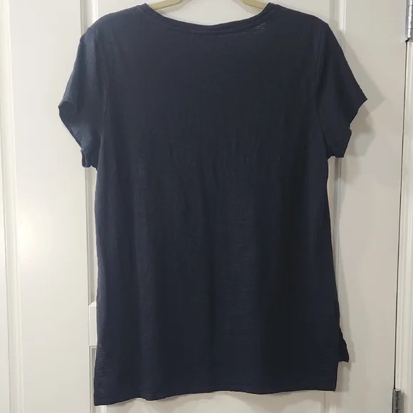 a.n.a Black Short Sleeve Tee with Studded Shoulder Accents Large - Picture 5 of 6